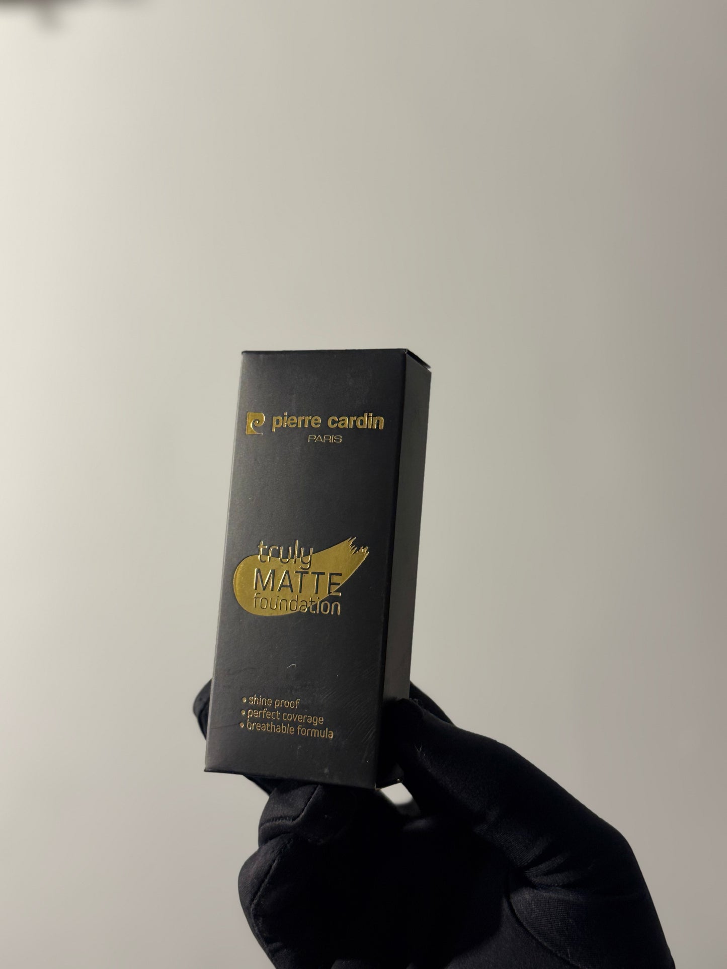 Pierre Cardin Paris Truly Matte Foundation