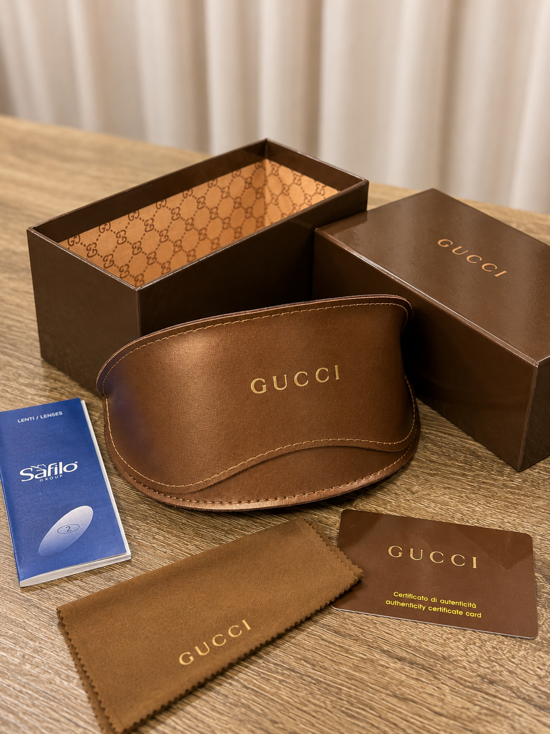 Gucci unisex sunglasses full set