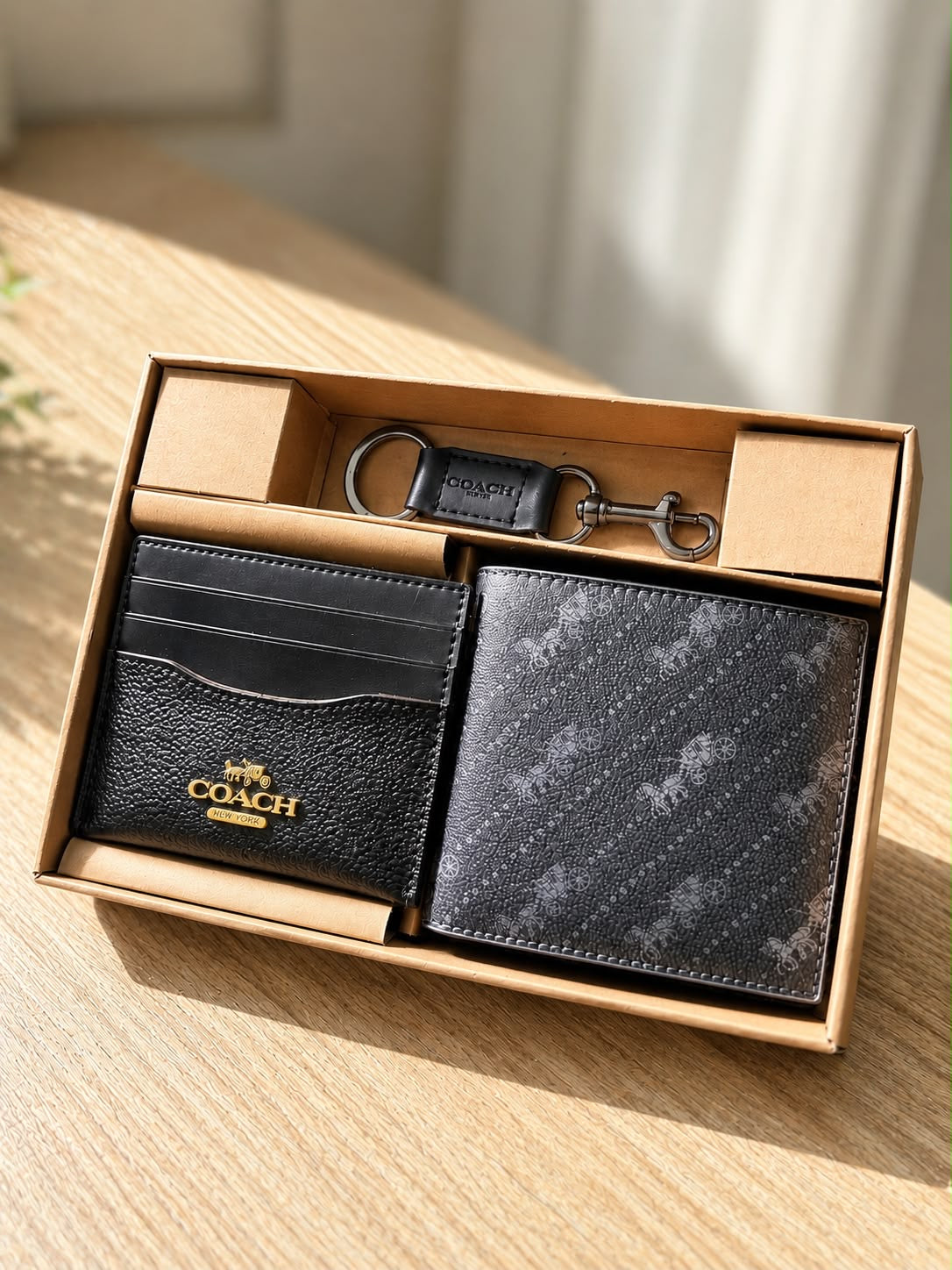 Coach Mens set