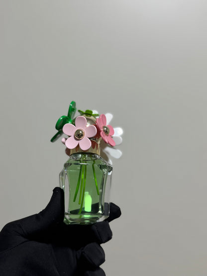 Marc Jacobs Daisy Wild