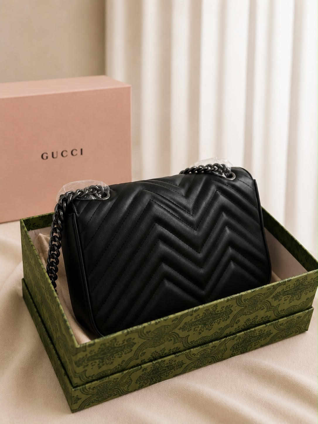 Gucci GG Marmont shoulder bag