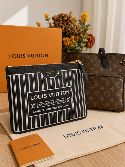 Louis Vuitton Neverfull bag