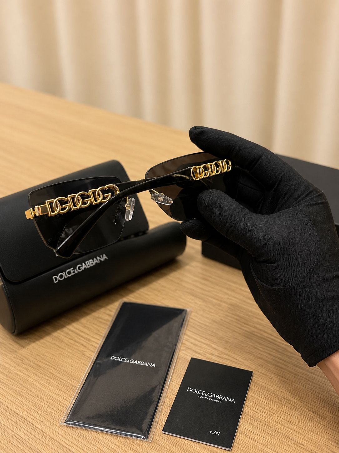 D&G sunglasses full set