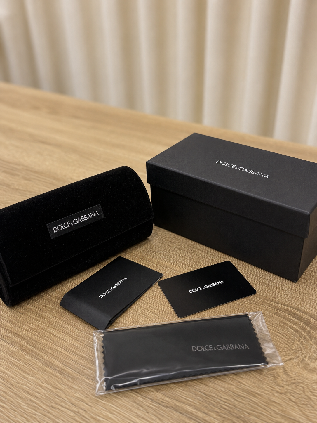 D&G sunglasses full set