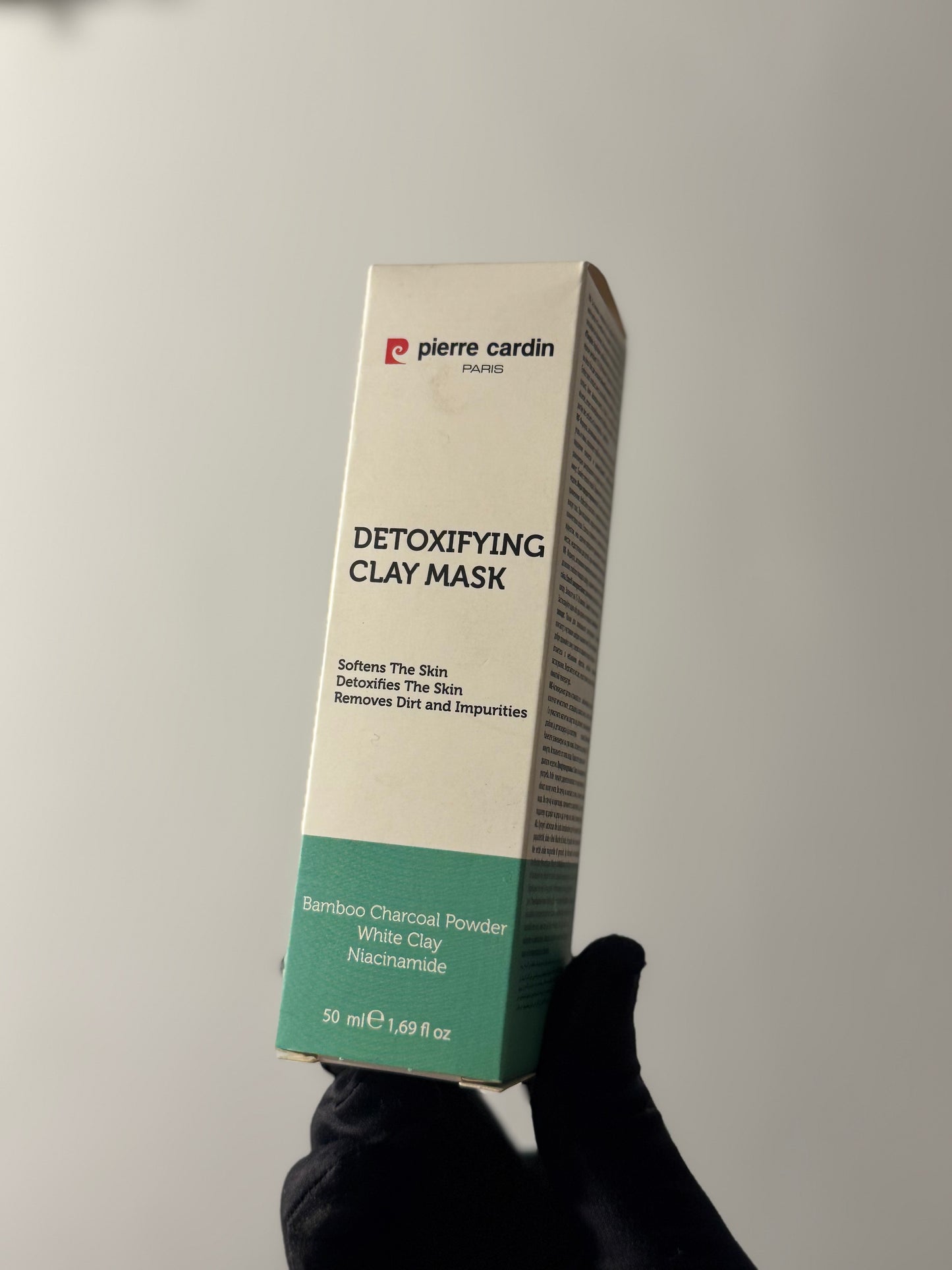 Pierre Cardin Detoxifying Clay Mask