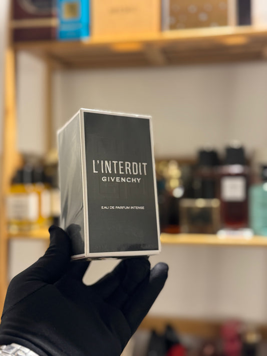 Givenchy L’Interdit Intense